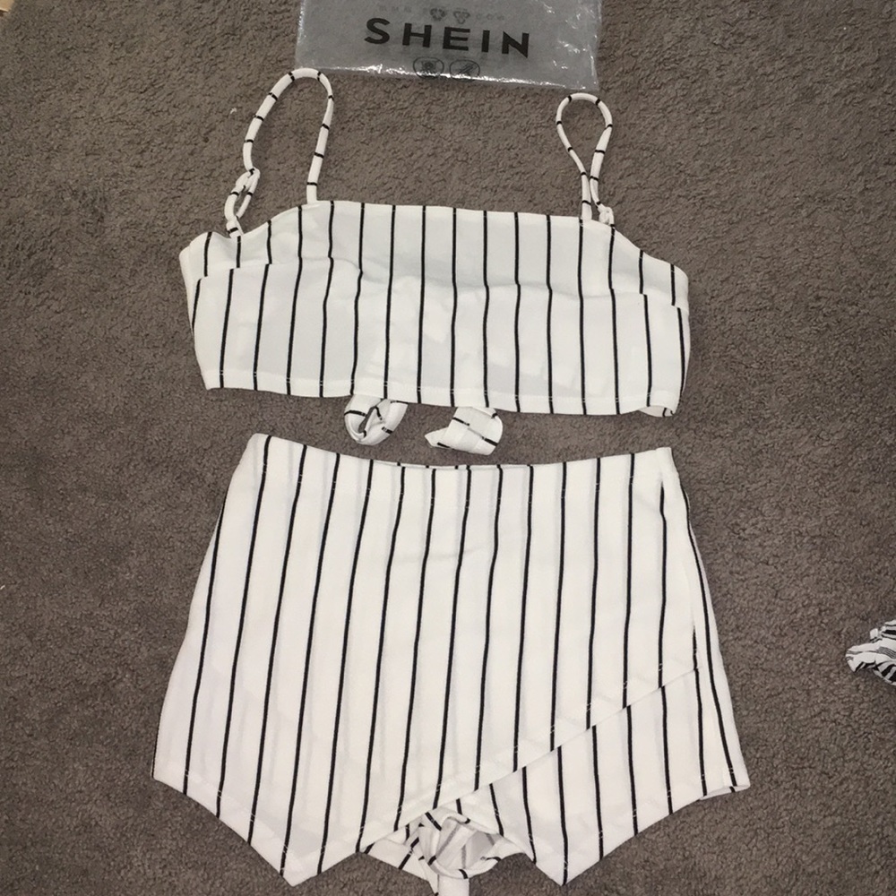 SHEIN Two piece Set** NEVER WORN!